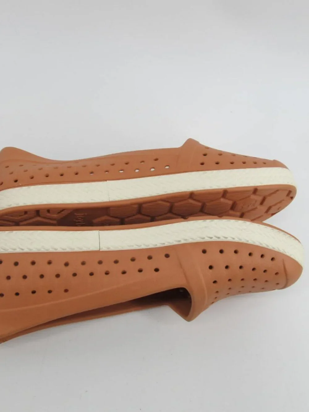 Joybees size rubber